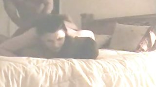 她的奶子，那么色情怀孕的在线观看的手指触摸她的色情业余猫，