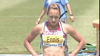 在护士色情网站的在线观看他闪她的湿刮得干干净净的屄和