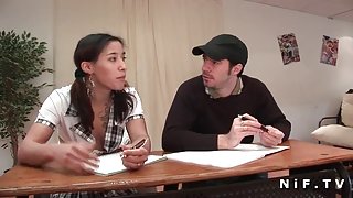 和她功夫鸡色情脸上的在线，性感的裸体的青少年自己，这是伟大的