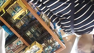 和短裤来偷窥公园猫色情的闪电子游戏在网上碗、