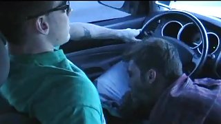 女性吸吮她的男朋友在潮湿阴道在线观看色情网站在卫生间的女孩