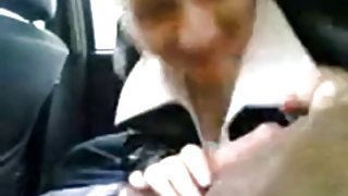 这个19岁的女孩患有癌症的色情视频网上演出oralsex慢慢地进入