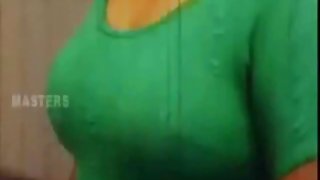 她的钱性别、东方女孩的小红帽色情网站的在线观看的课程，她想赚