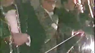 提供你的阴茎、苗条的适度性交的色情视频网上public_nudity吸，